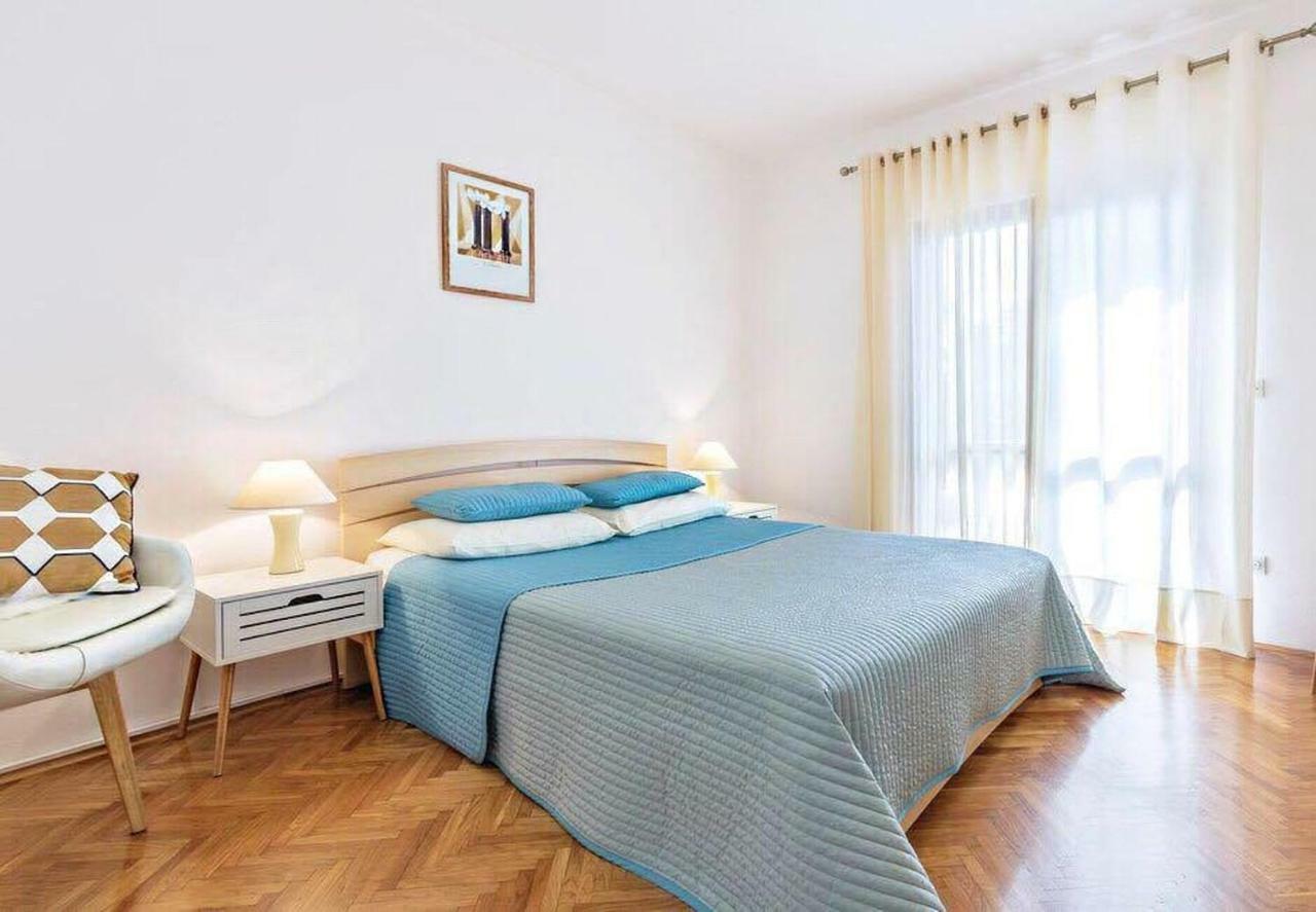 Апартаменти Apartman Eta Пула Екстер'єр фото